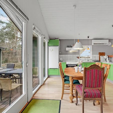 Beautiful Home In Herning With Kitchen Extérieur photo